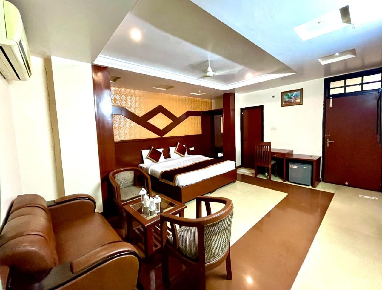 לקנאו Saubhagya Inn By Kempinski מראה חיצוני תמונה