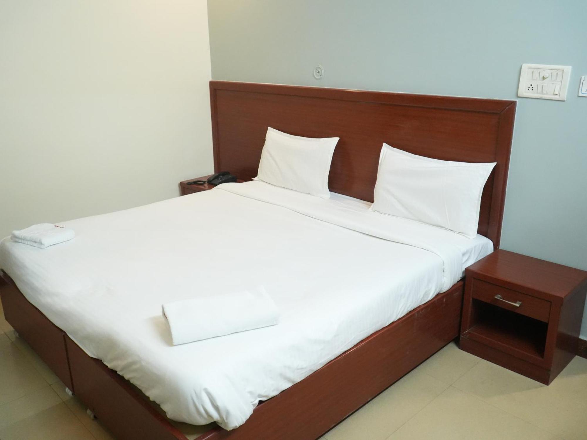 לקנאו Saubhagya Inn By Kempinski מראה חיצוני תמונה